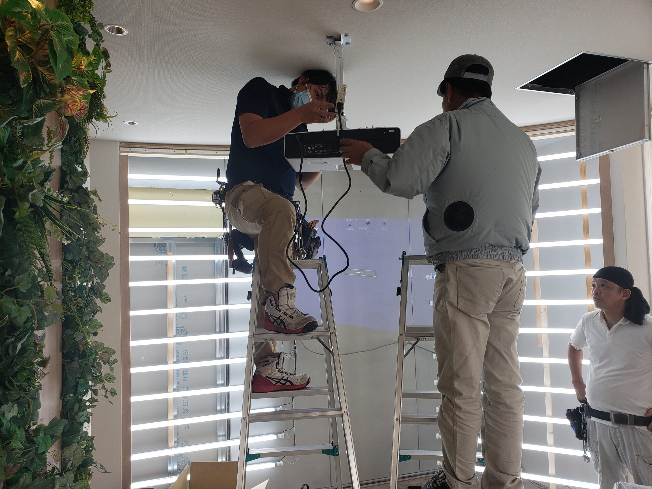 モデルルームプロジェクター設置工事